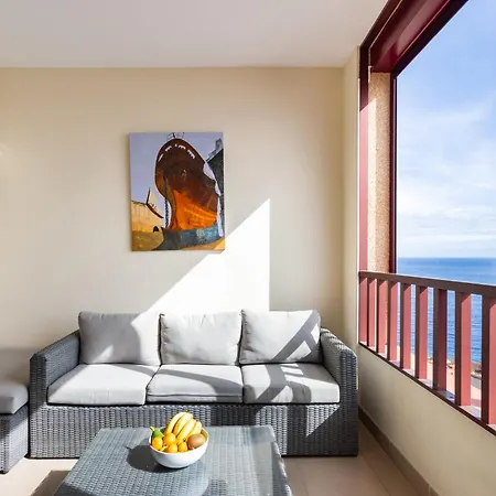 Home2book Comfy With Ocean Views Apartment *