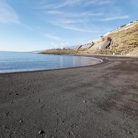 Home2book Comfy With Ocean Views *